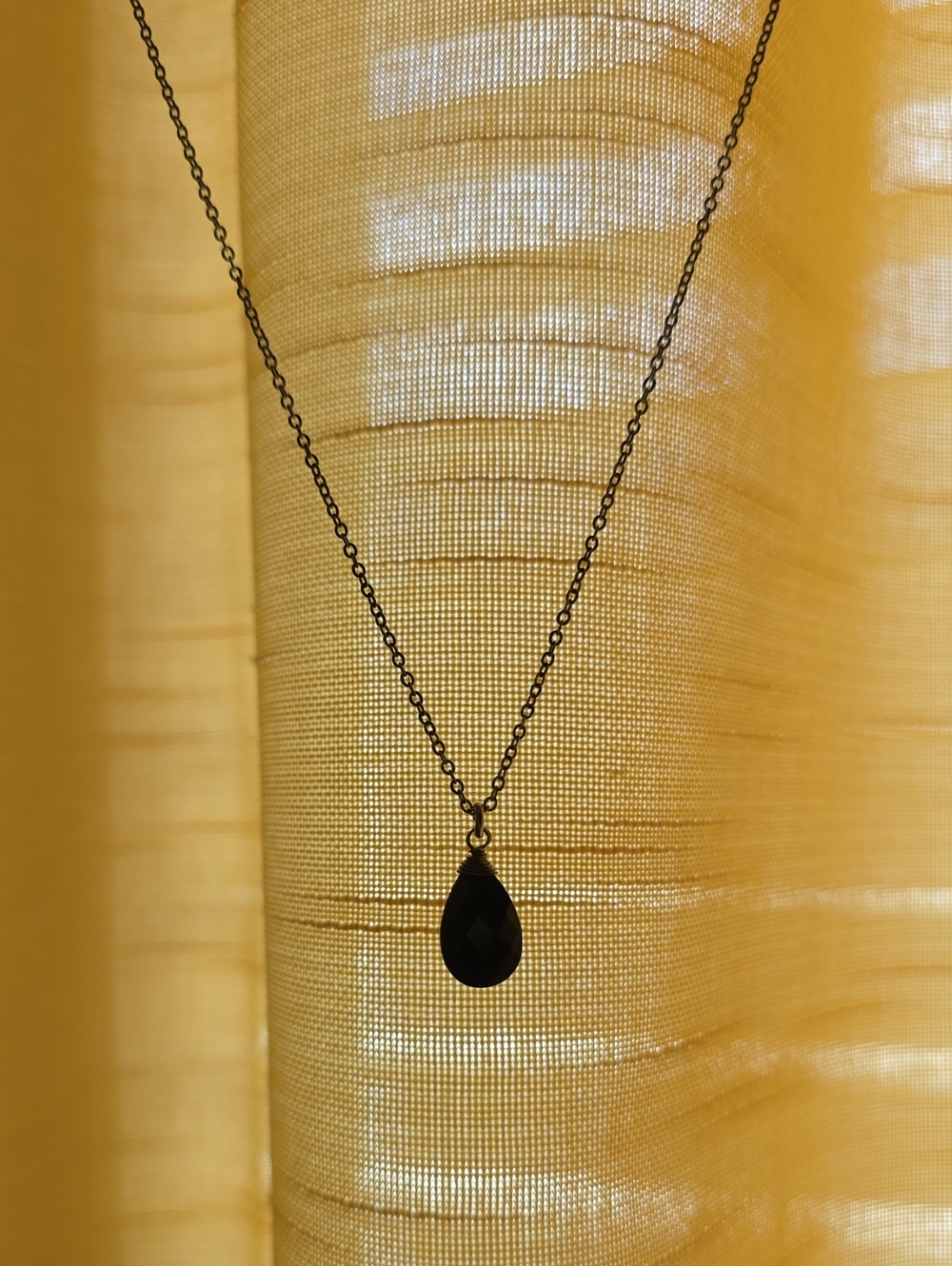 Vintage Elegant Black Teardrop Pendant Necklace - Women Jewelry